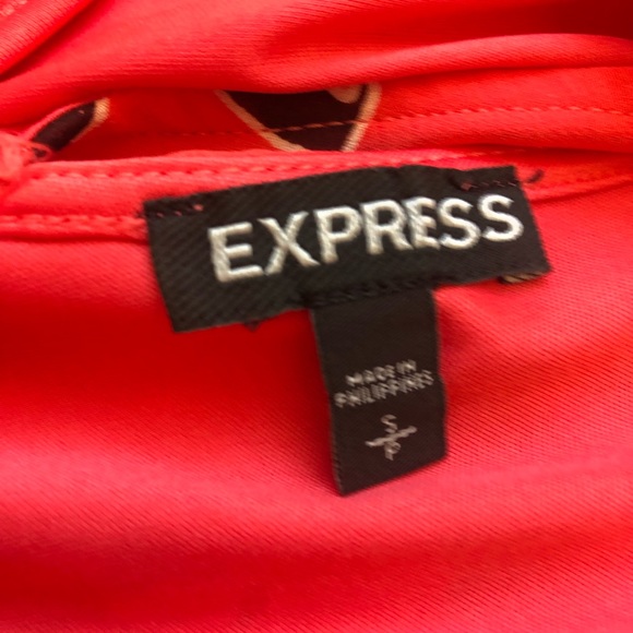 Express Hawaiian Print Floral Top - Picture 5 of 5